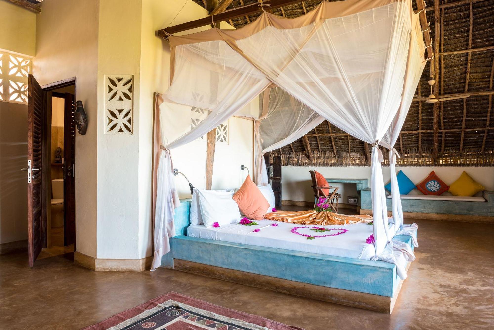 Sunshine Marine Lodge Matemwe  Room photo